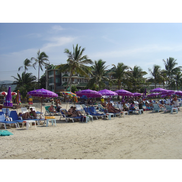 Picture Thailand Phuket Patong Beach 2005-12 42 - Center Beach