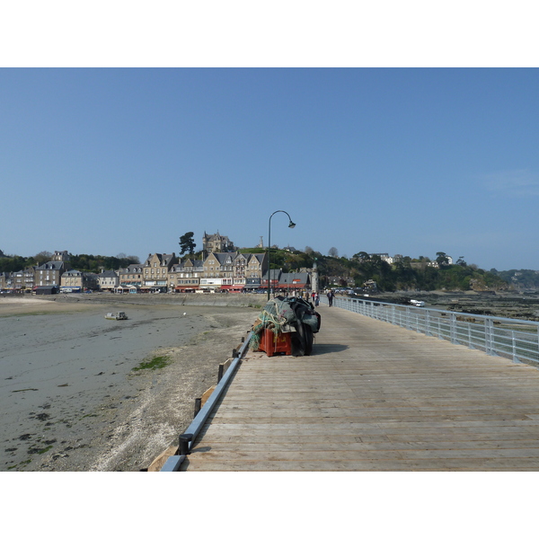 Picture France Cancale 2010-04 10 - Recreation Cancale