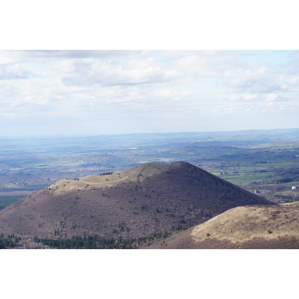 Picture France Le Puy de Dome 2018-04 2 - Recreation Le Puy de Dome