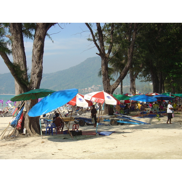 Picture Thailand Phuket Patong Beach Road 2005-12 9 - Discovery Beach Road