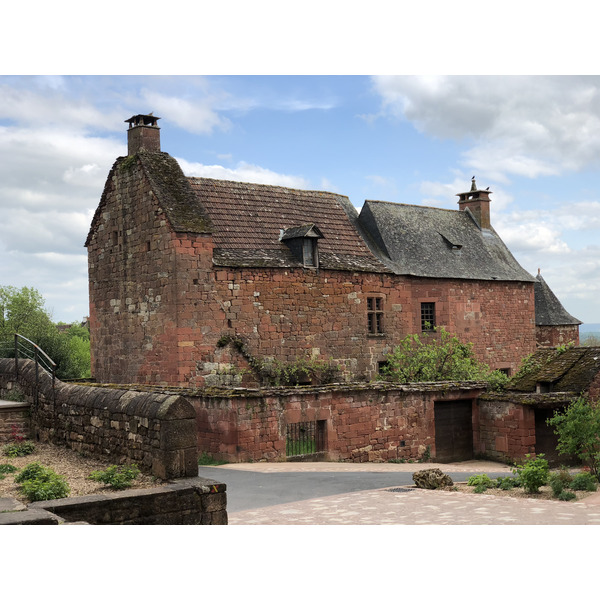 Picture France Collonges la Rouge 2018-04 66 - Tour Collonges la Rouge