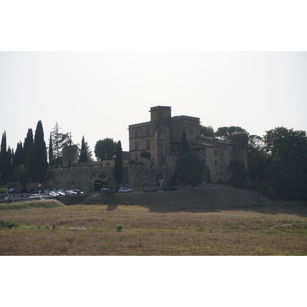 Picture France Lourmarin 2017-08 26 - History Lourmarin