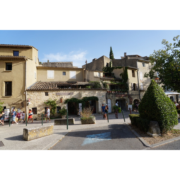 Picture France Lourmarin 2017-08 29 - Tour Lourmarin