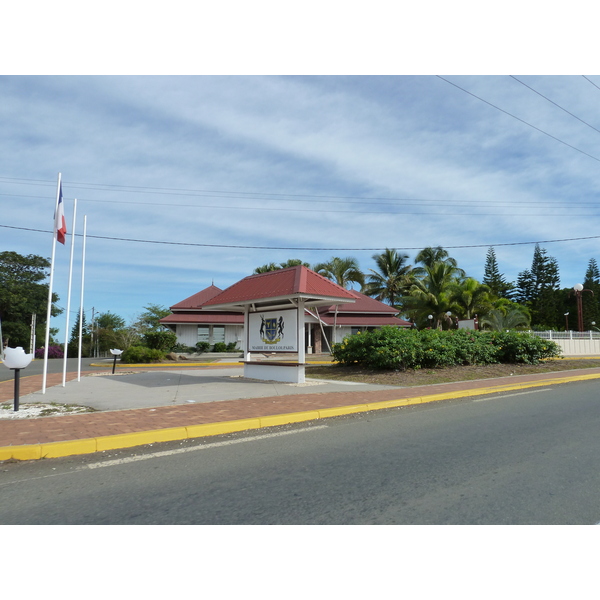 Picture New Caledonia Tontouta to Thio road 2010-05 42 - History Tontouta to Thio road