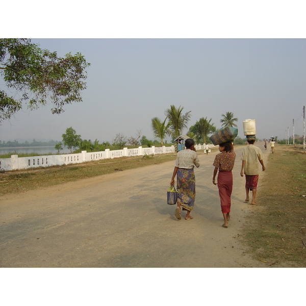 Picture Myanmar Dawei (TAVOY) 2005-01 83 - Journey Dawei (TAVOY)