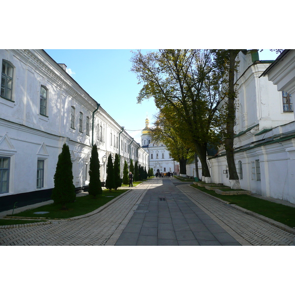 Picture Ukraine Kiev Pechersk Lavra 2007-11 36 - Recreation Pechersk Lavra