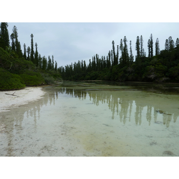 Picture New Caledonia Ile des pins Oro Bay 2010-05 2 - Center Oro Bay