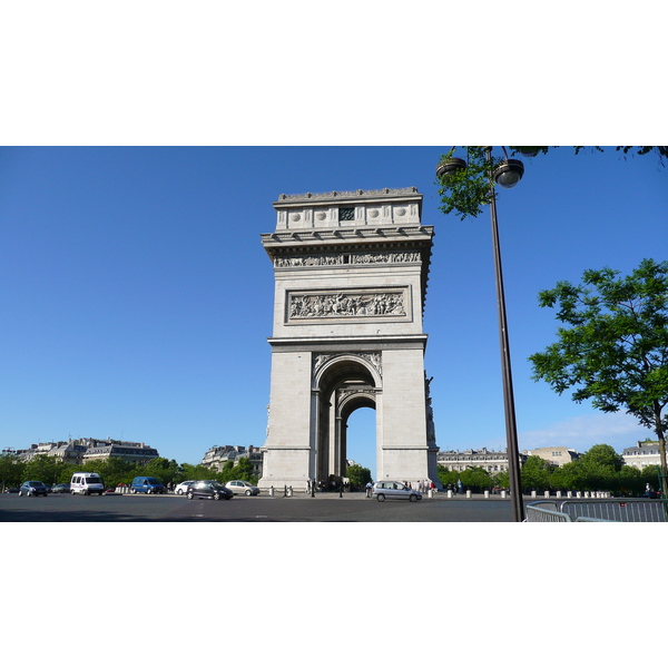 Picture France Paris Etoile and Arc de Triomphe 2007-05 30 - Tours Etoile and Arc de Triomphe