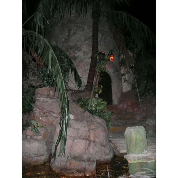 Picture France Disneyland Paris Pirates of the caribbean 2007-07 34 - Center Pirates of the caribbean