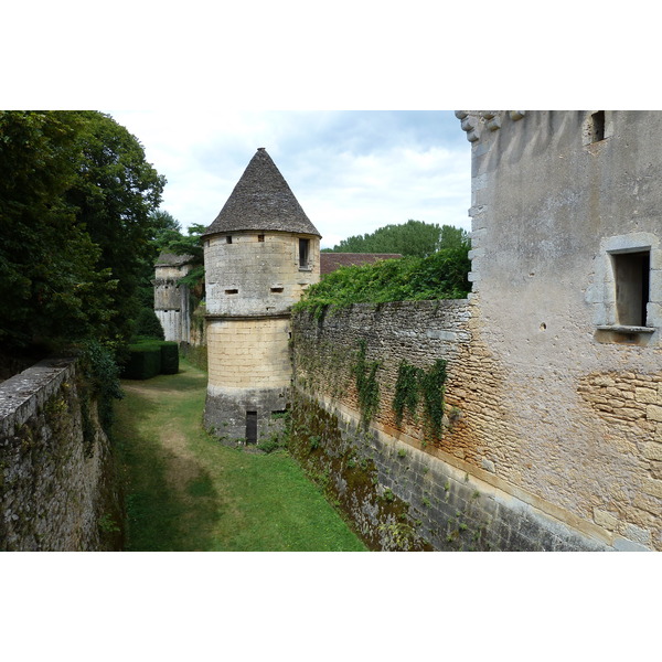 Picture France Losse castle 2010-08 6 - Tour Losse castle