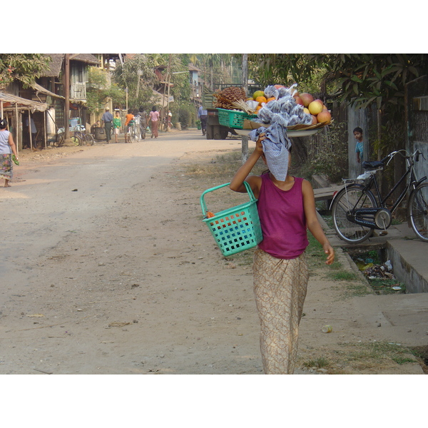 Picture Myanmar Dawei (TAVOY) 2005-01 97 - Around Dawei (TAVOY)