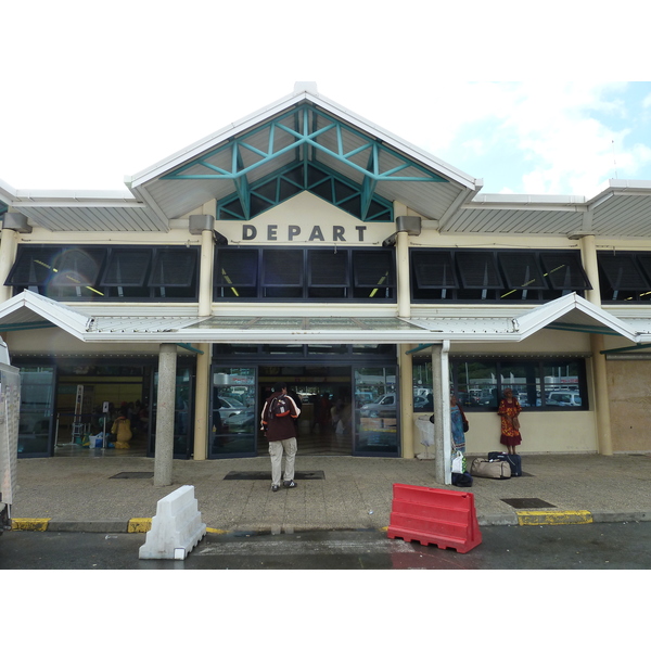 Picture New Caledonia Magenta Airport 2010-05 1 - Tour Magenta Airport