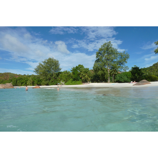 Picture Seychelles Anse Lazio 2011-10 122 - Center Anse Lazio