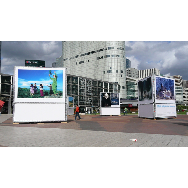 Picture France Paris La Defense 2007-05 154 - History La Defense