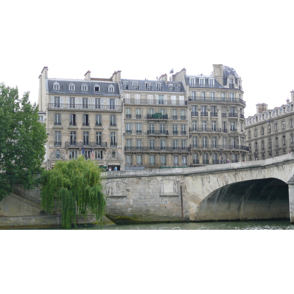 Picture France Paris Seine river 2007-06 39 - Center Seine river