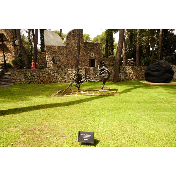 Picture France Saint Paul de Vence Fondation Maeght 2017-08 136 - Tour Fondation Maeght