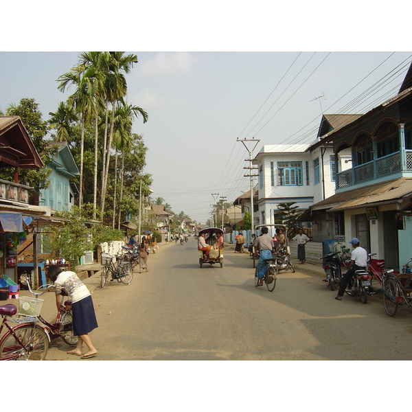 Picture Myanmar Dawei (TAVOY) 2005-01 176 - Tour Dawei (TAVOY)