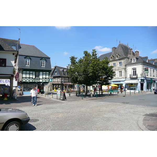 Picture France Pontivy 2007-08 42 - Center Pontivy