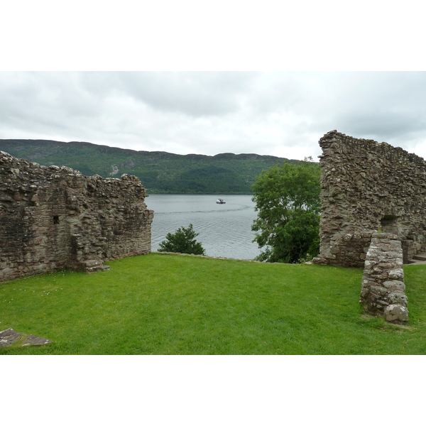 Picture United Kingdom Scotland Urquhart Castle (Loch Ness) 2011-07 34 - History Urquhart Castle (Loch Ness)