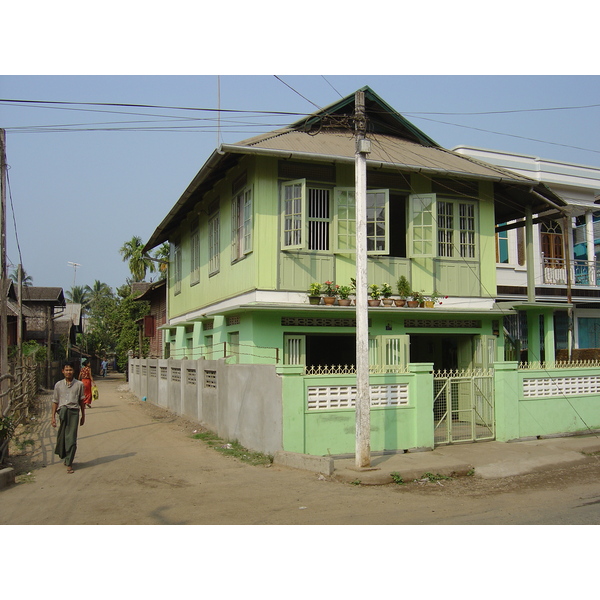 Picture Myanmar Dawei (TAVOY) 2005-01 173 - Center Dawei (TAVOY)