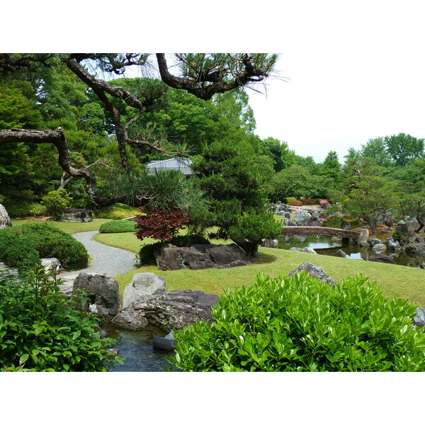 Picture Japan Kyoto Nijo Castle 2010-06 107 - Around Nijo Castle