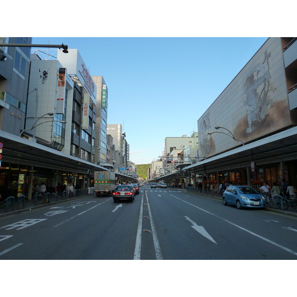 Picture Japan Kyoto Shijo dori 2010-06 36 - History Shijo dori