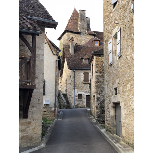 Picture France Carennac 2018-04 48 - History Carennac