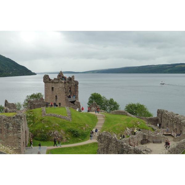 Picture United Kingdom Scotland Urquhart Castle (Loch Ness) 2011-07 4 - Journey Urquhart Castle (Loch Ness)