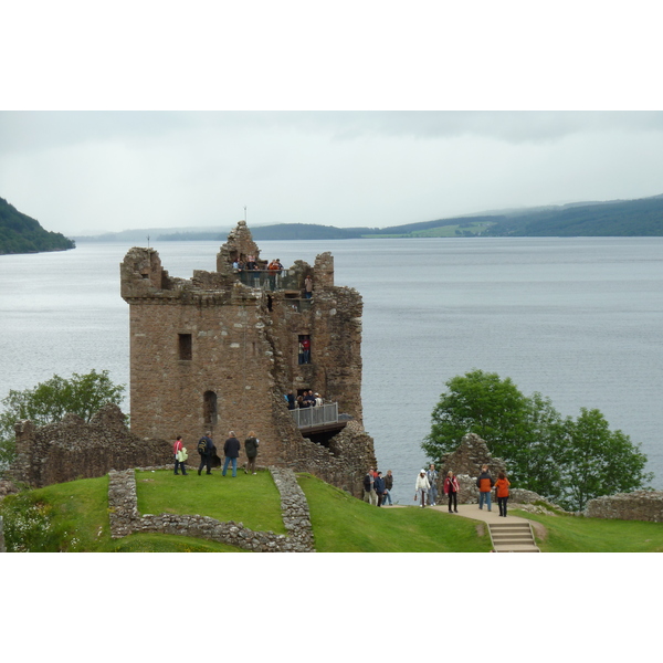 Picture United Kingdom Scotland Urquhart Castle (Loch Ness) 2011-07 1 - Center Urquhart Castle (Loch Ness)