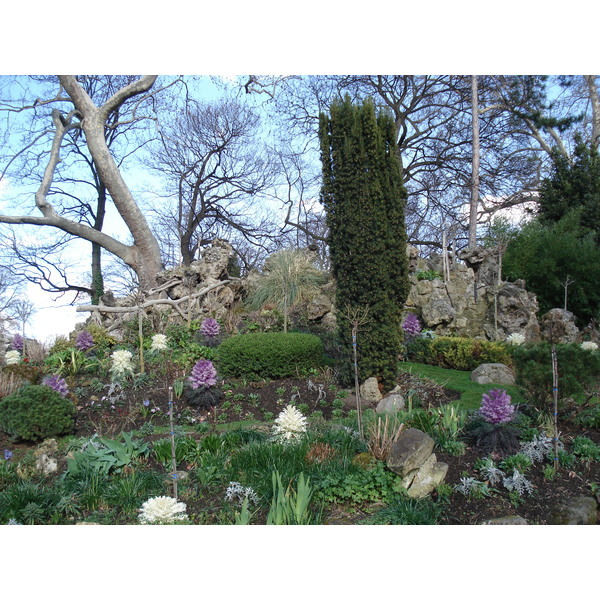 Picture France Paris Monceau Garden 2006-03 8 - Discovery Monceau Garden