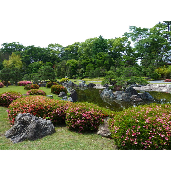 Picture Japan Kyoto Nijo Castle 2010-06 115 - Around Nijo Castle