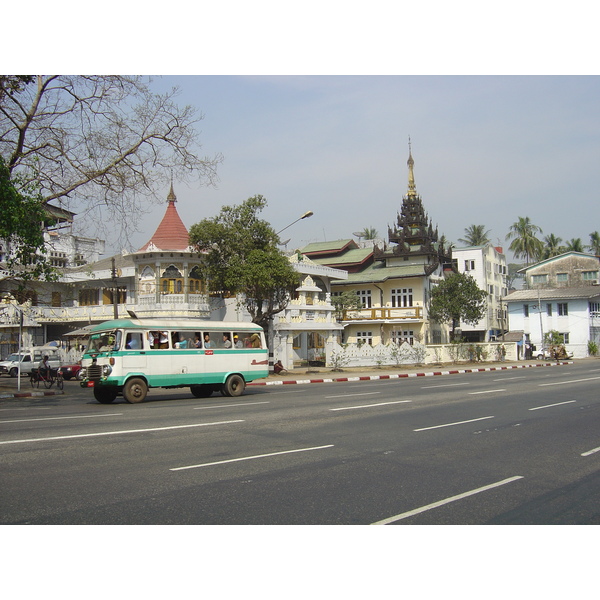 Picture Myanmar Yangon 2005-01 99 - Center Yangon