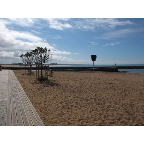 Picture France Saint Gilles Croix de Vie 2012-07 45 - Tour Saint Gilles Croix de Vie