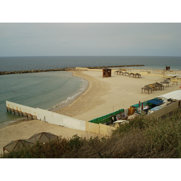 Picture Israel Tel Aviv Tel Aviv Sea Shore 2006-12 12 - Recreation Tel Aviv Sea Shore