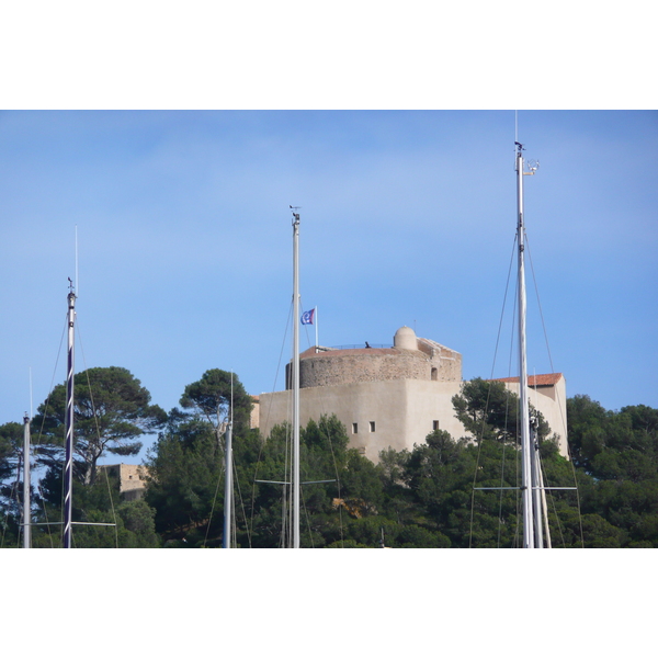 Picture France Porquerolles Island Porquerolles harbour 2008-05 35 - Around Porquerolles harbour