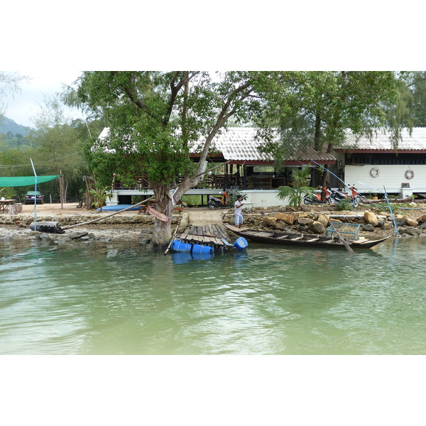 Picture Thailand Ko Chang Klong Prao beach 2011-02 25 - Recreation Klong Prao beach