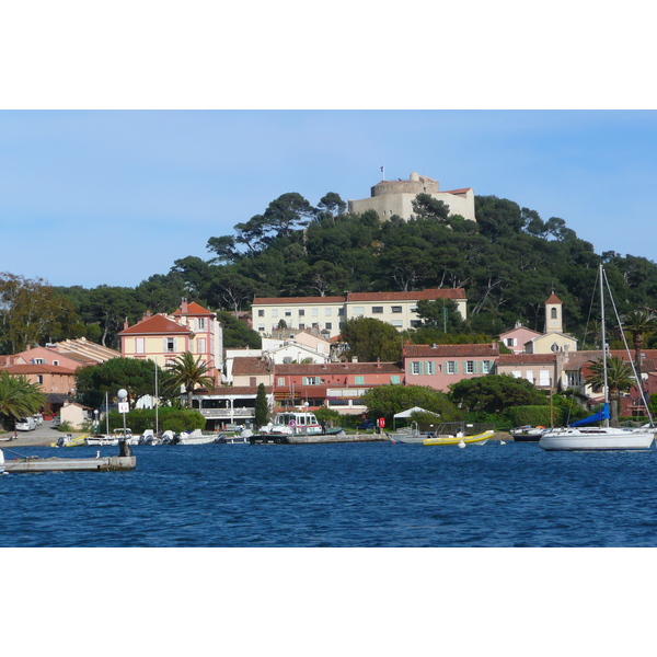 Picture France Porquerolles Island Porquerolles harbour 2008-05 19 - Center Porquerolles harbour