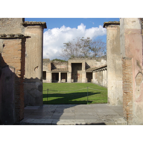 Picture Italy Pompei 2004-11 31 - History Pompei