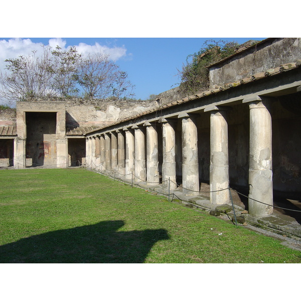 Picture Italy Pompei 2004-11 44 - Discovery Pompei