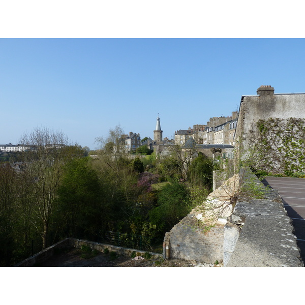 Picture France Fougeres 2010-04 2 - Tour Fougeres