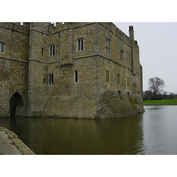 Picture United Kingdom Leeds castle 2001-04 27 - Recreation Leeds castle