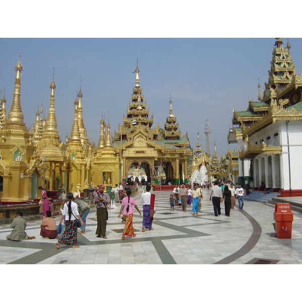 Picture Myanmar Yangon Shwedagon Pagoda 2005-01 45 - Around Shwedagon Pagoda