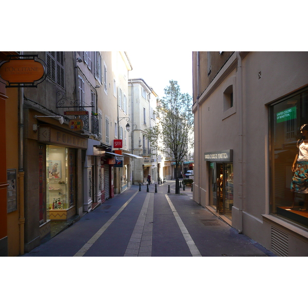 Picture France Aix en Provence 2008-04 43 - Tours Aix en Provence