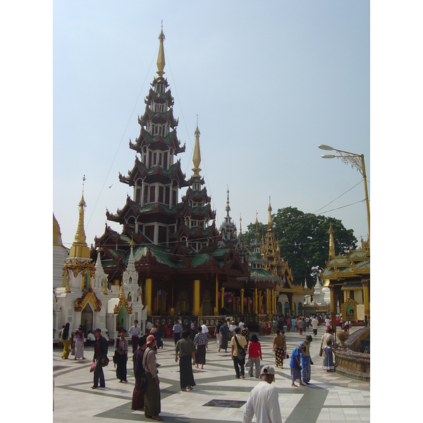 Picture Myanmar Yangon Shwedagon Pagoda 2005-01 23 - Journey Shwedagon Pagoda