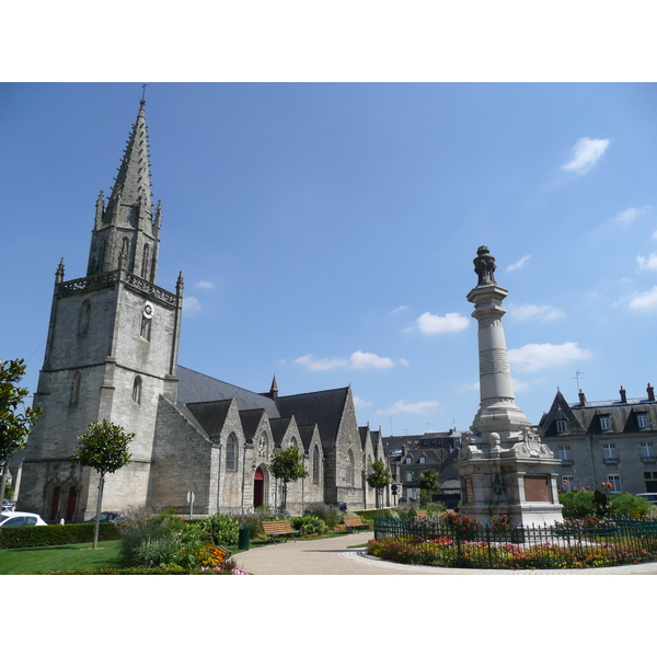 Picture France Pontivy 2007-08 14 - Tour Pontivy