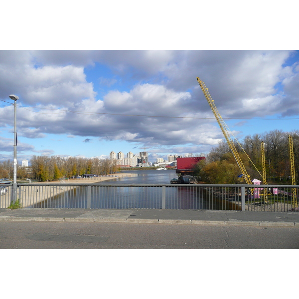 Picture Ukraine Kiev Hydropark 2007-11 62 - Center Hydropark