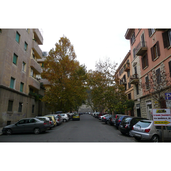 Picture Italy Rome Viale Glorioso 2007-11 30 - Tours Viale Glorioso