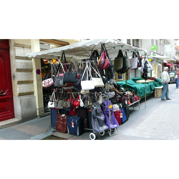 Picture France Paris 17th Arrondissement Rue Levis 2007-05 22 - Tours Rue Levis