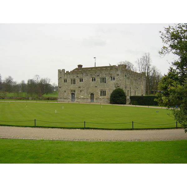 Picture United Kingdom Leeds castle 2001-04 33 - Tours Leeds castle