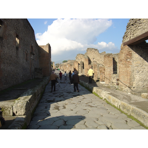 Picture Italy Pompei 2004-11 63 - Center Pompei